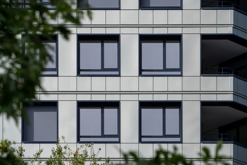 Chapelle International LOT. 1 Chapelle International LOT. 1